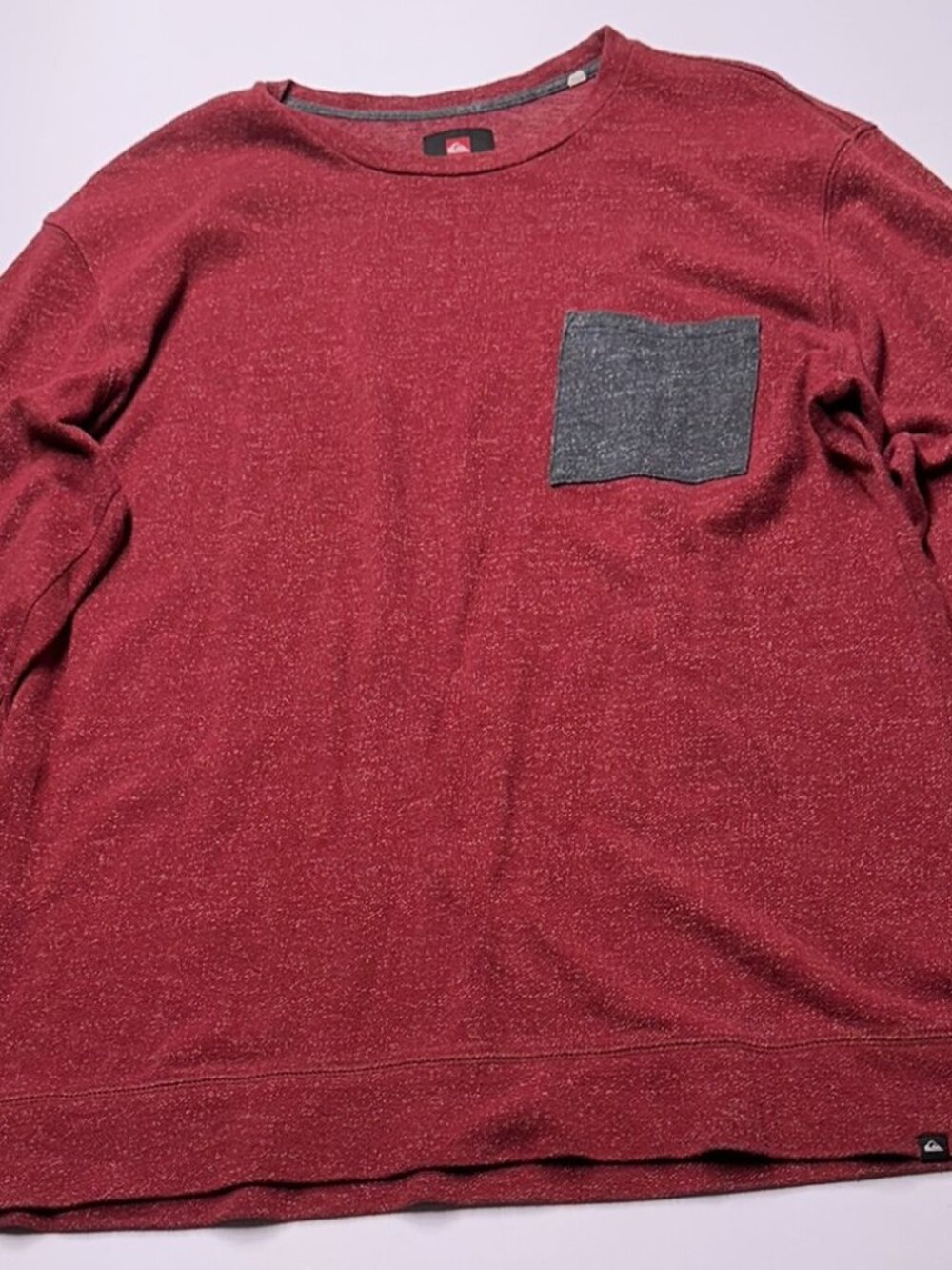 Quiksilver Men XL Long Sleeve Burgundy Shirt Gray Contrast Chest Pocket EUC
